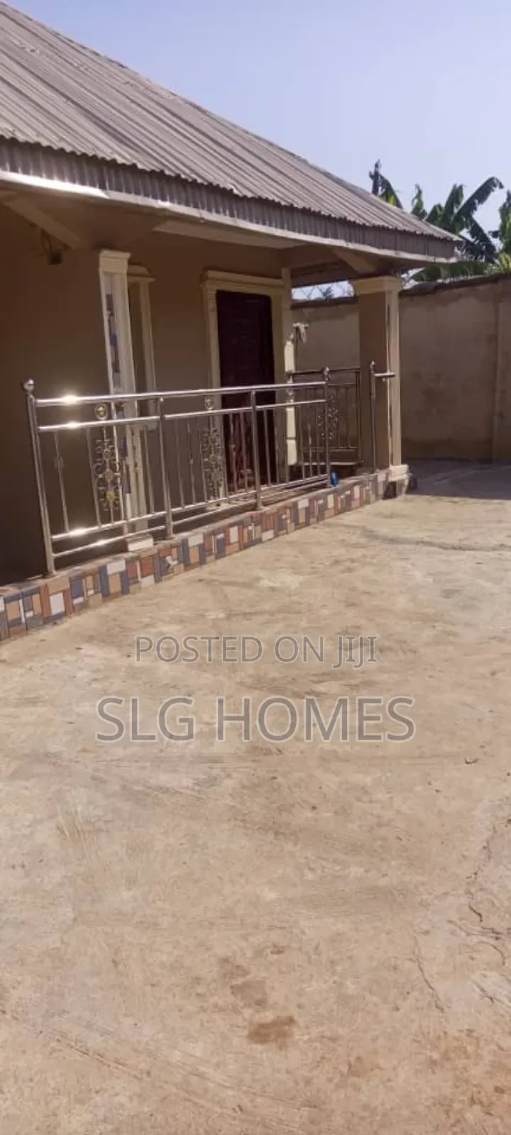6bdrm Block of Flats in Atoko, Akure for sale in Akure