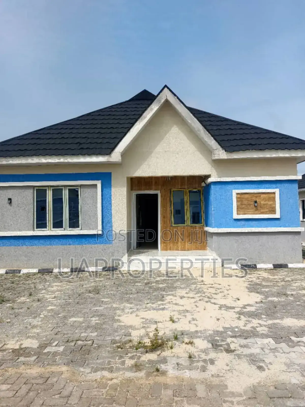 3bdrm Bungalow in Awoyaya for sale in Awoyaya