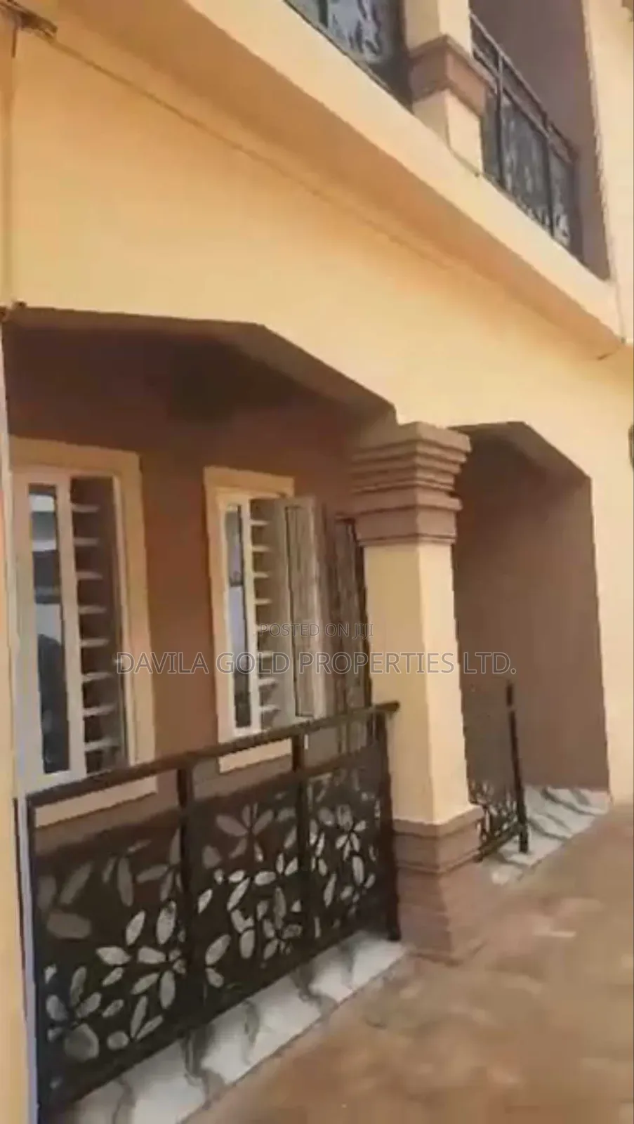 20bdrm Block of Flats in Benin City for sale in Benin City