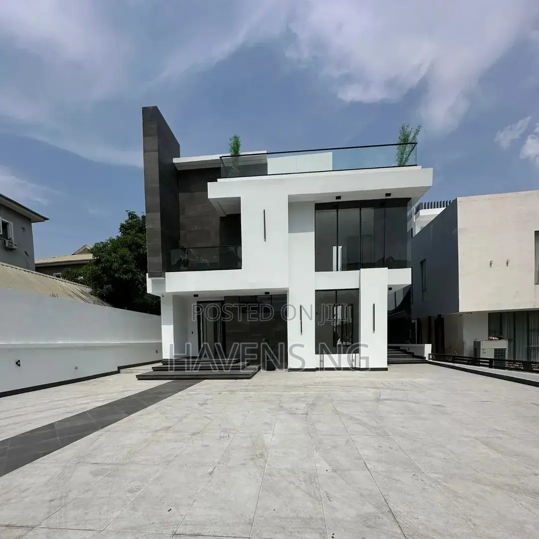 5bdrm Duplex in 1004 for sale in 1004