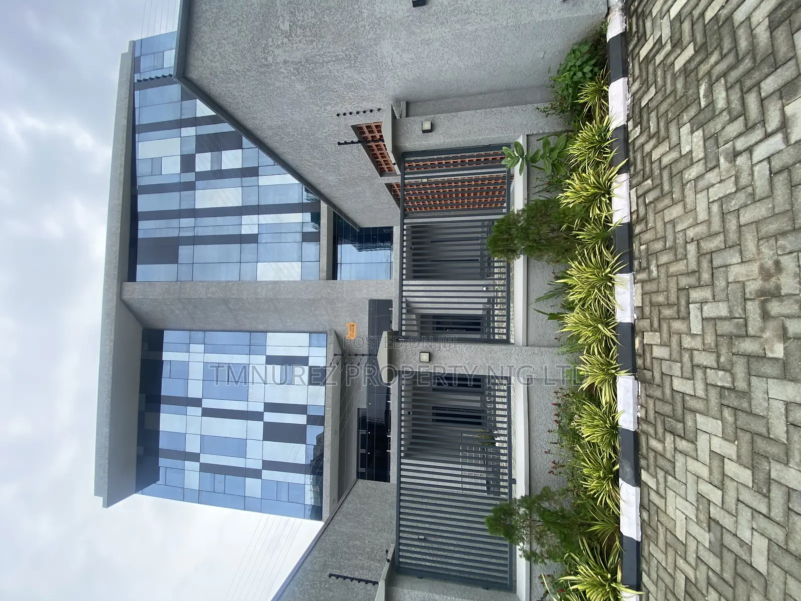 Open Space to Let for Many Purposes in Lekki Phase 1