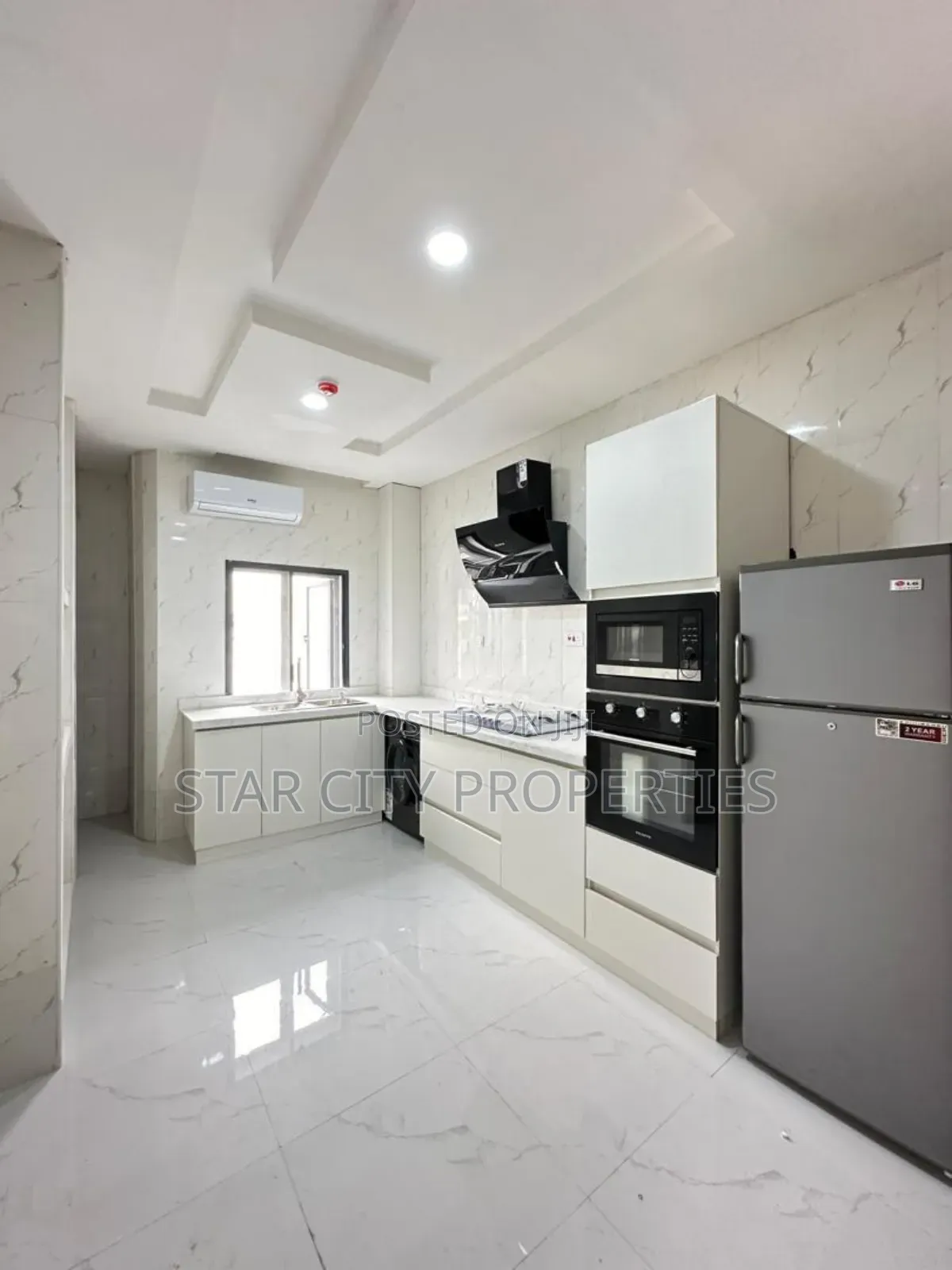 3bdrm Apartment in Ikoyi Lagos for rent in Ikoyi