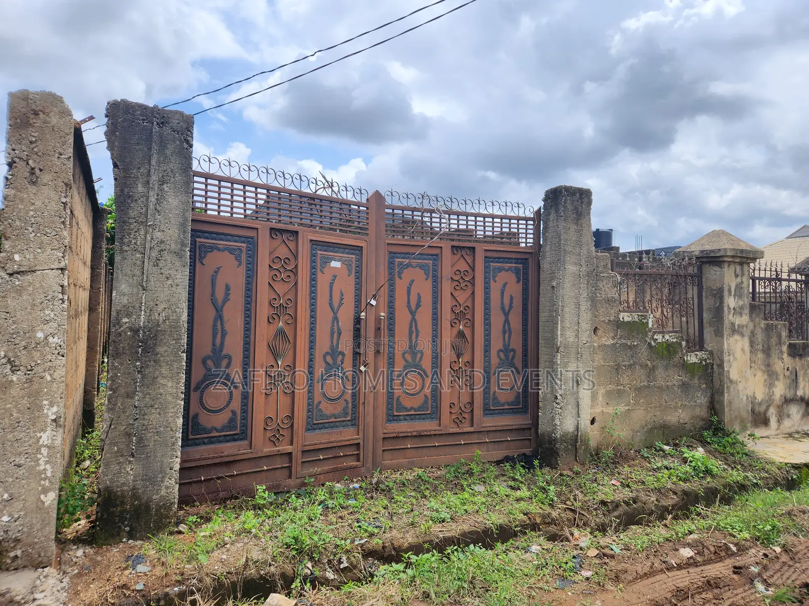 2bdrm Bungalow in Kasumu Estate, Ibadan for sale in Ibadan