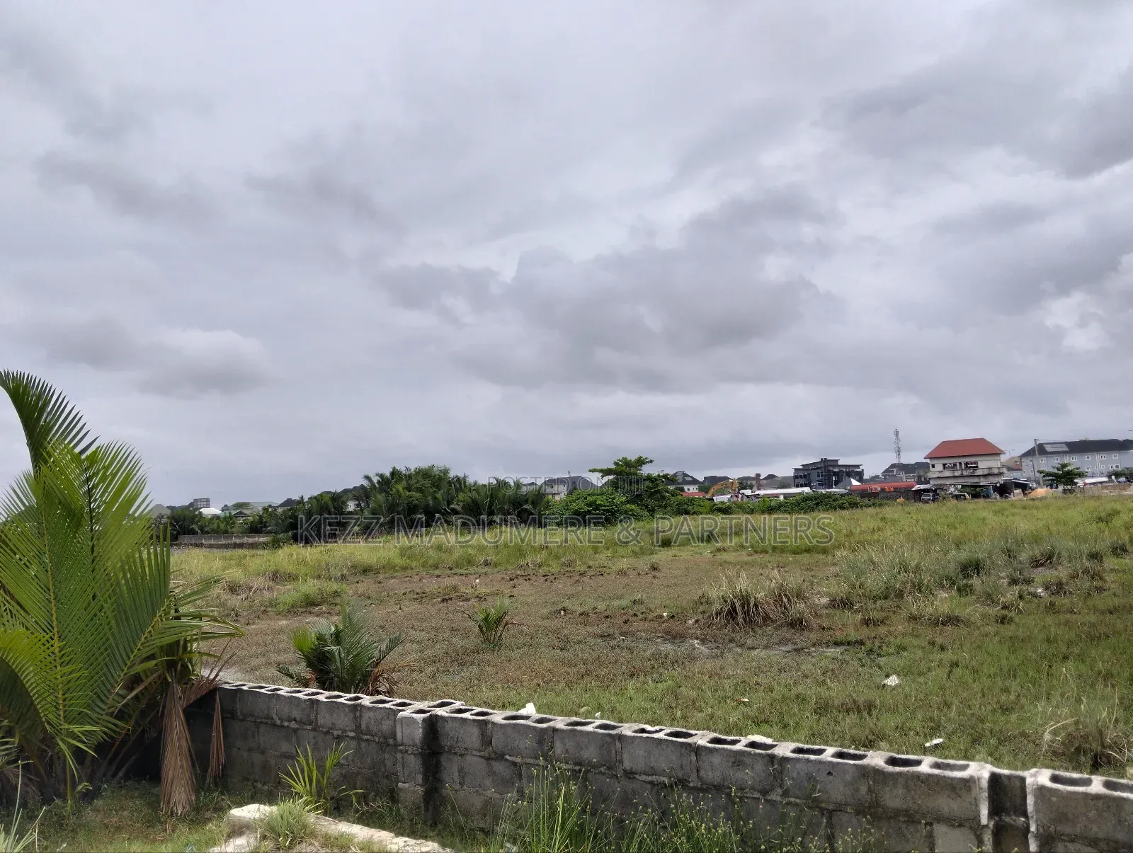 For Sale : 9 Plots at Gbalajam Woji Ph in Port-Harcourt