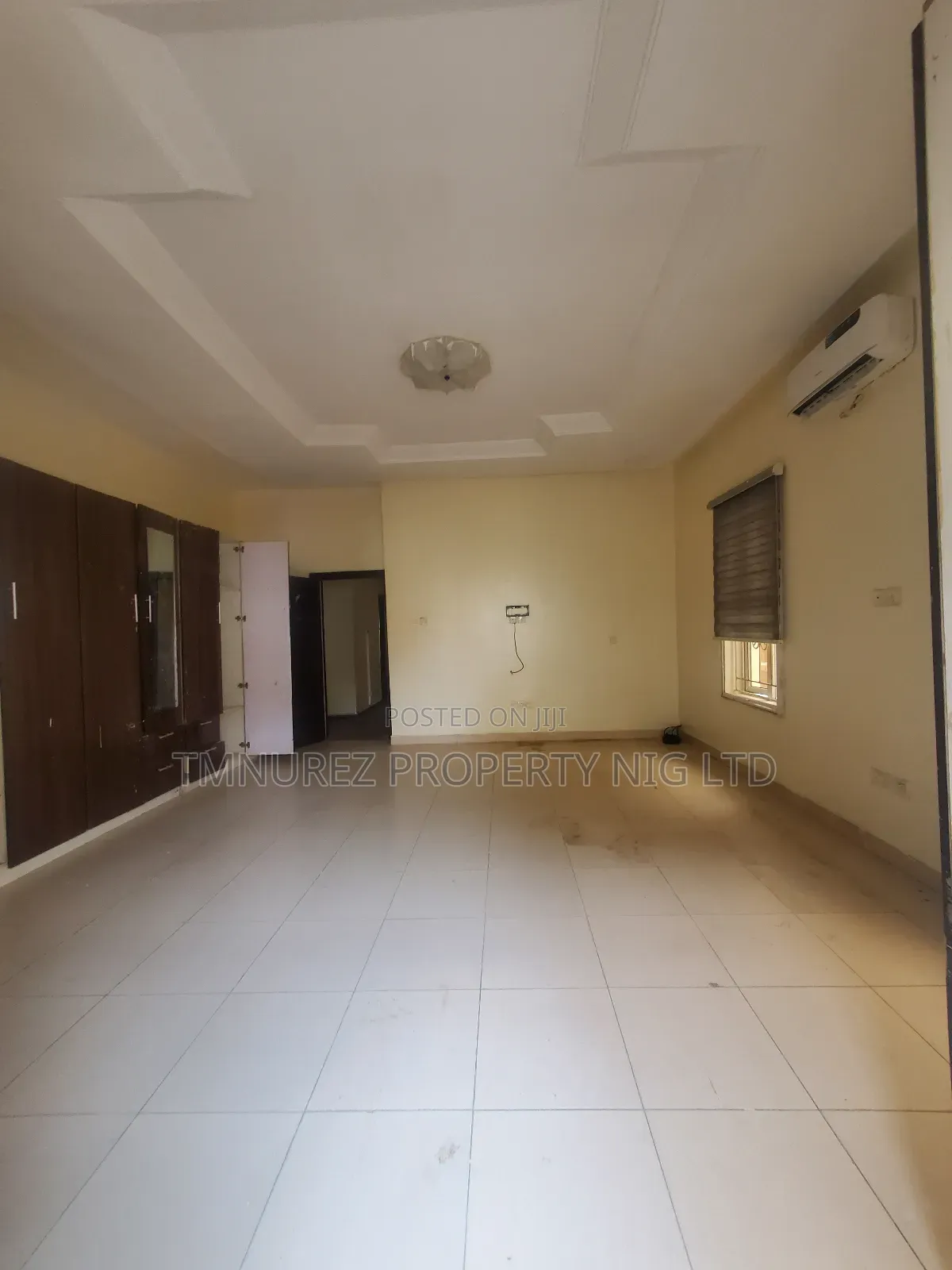 Studio Apartment in Chevron for rent in Chevron