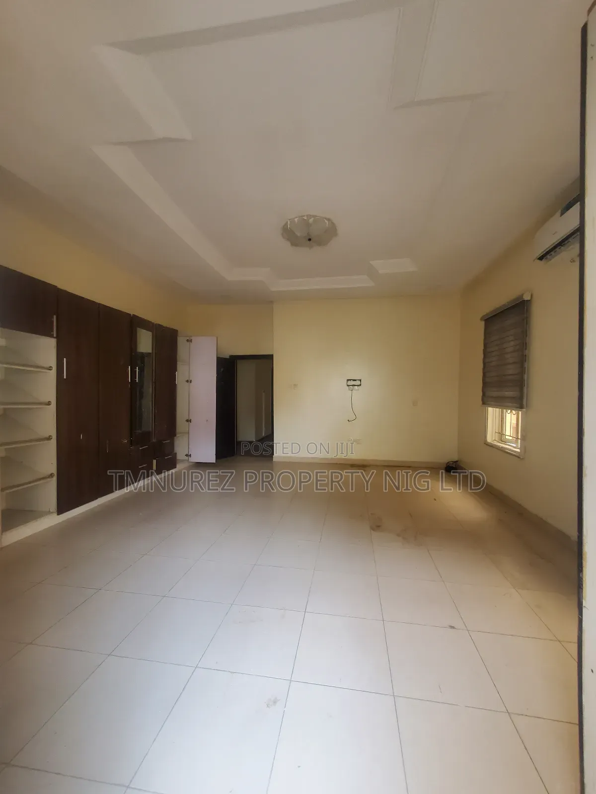 Studio Apartment in Chevron for rent in Chevron
