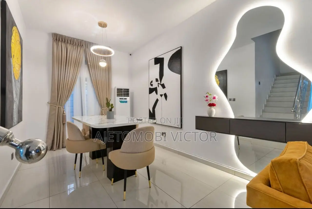 Luxurious 4bedroom Semi Detached Compound With Snooker Ps5 in Lekki Phase 1