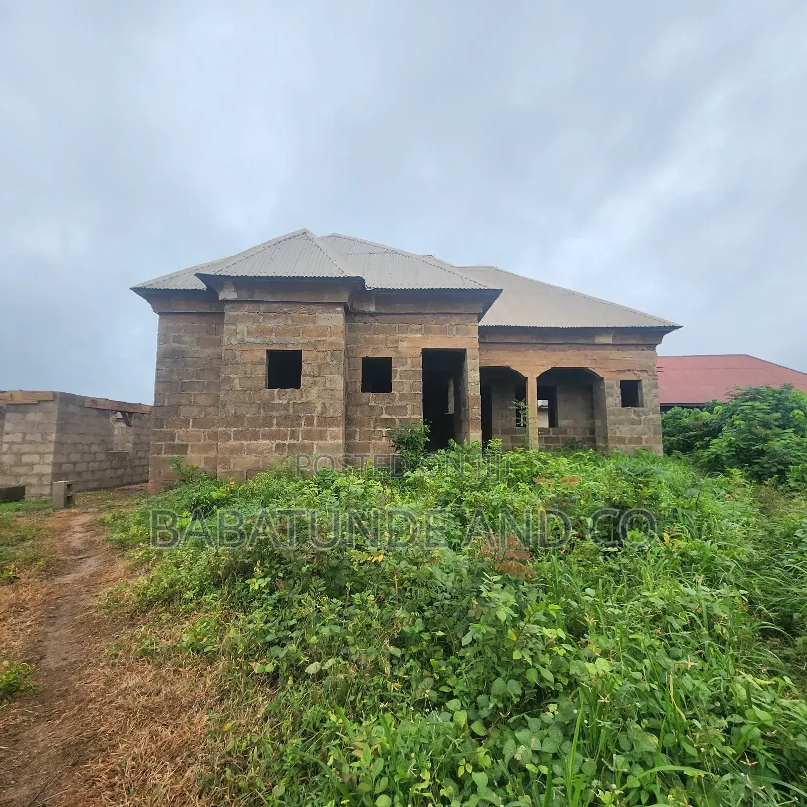Three Bedroom Flat for Sale at Odo Oba, Moniya in Odo Oba