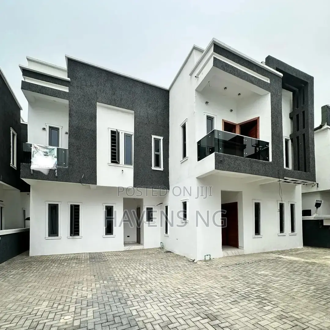 4bdrm Duplex in Lekki Phase 2 for sale in Lekki Phase 2
