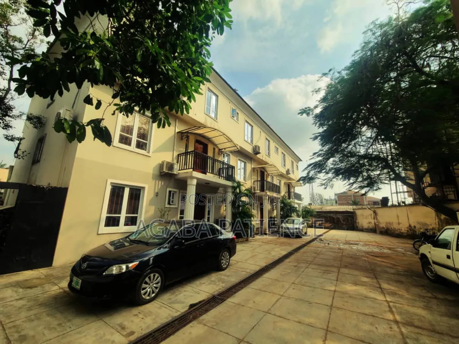 Cozy Studio Apartment in Ikeja GRA