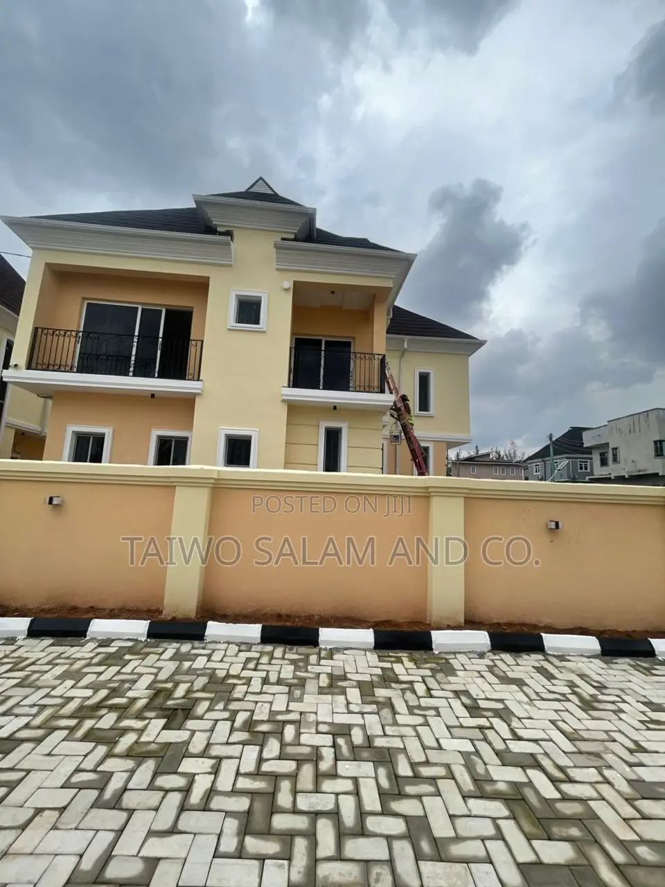 3bdrm Duplex in Akobo for sale in Akobo