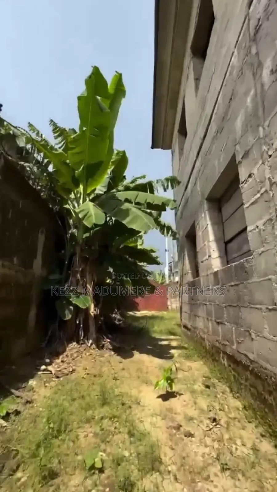 6bdrm Duplex in Mandela Estate Sars for sale in Port-Harcourt