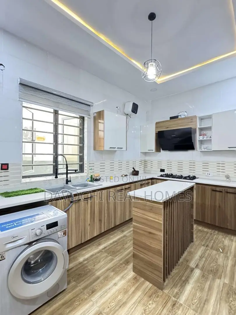 Furnished 4bdrm Duplex in Orchid, Lekki Phase 2 for rent in Lekki Phase 2