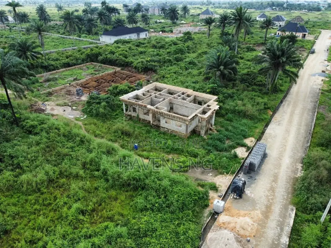 Your Ideal Property Await, Flexible Payment Plans Available! in Chevron