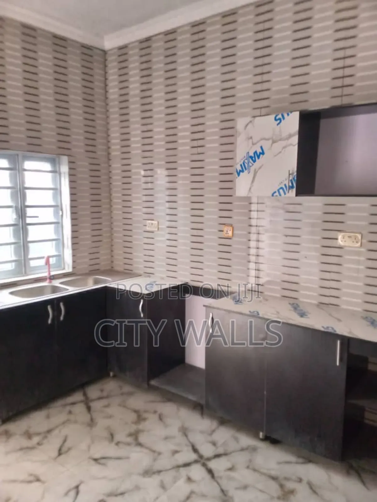 3bdrm Block of Flats in Royal Palm Estate, Badore for rent in Badore