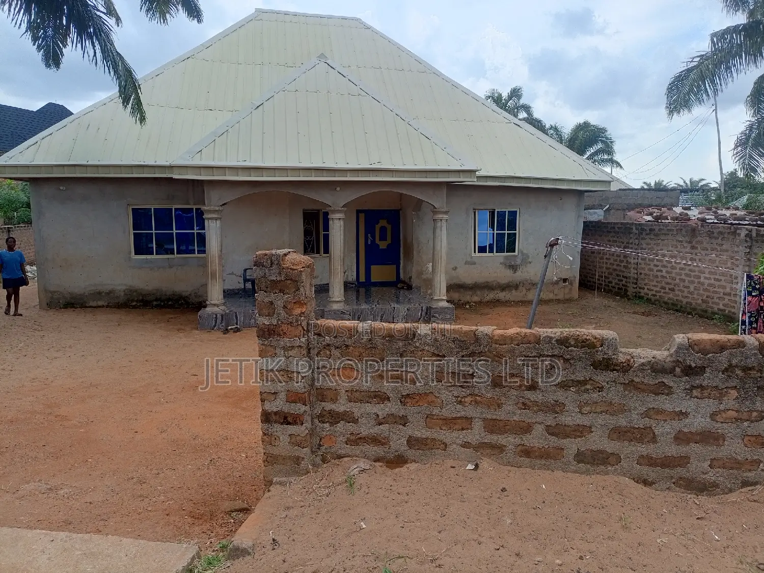 3bdrm Bungalow in Hotel Lucia, Makurdi for sale in Makurdi