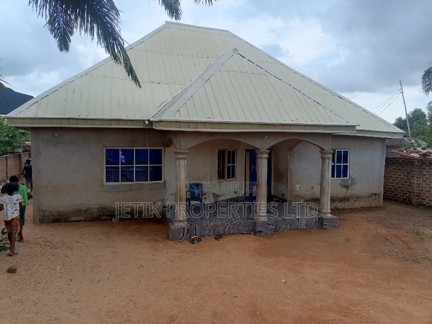 3bdrm Bungalow in Hotel Lucia, Makurdi for sale in Makurdi