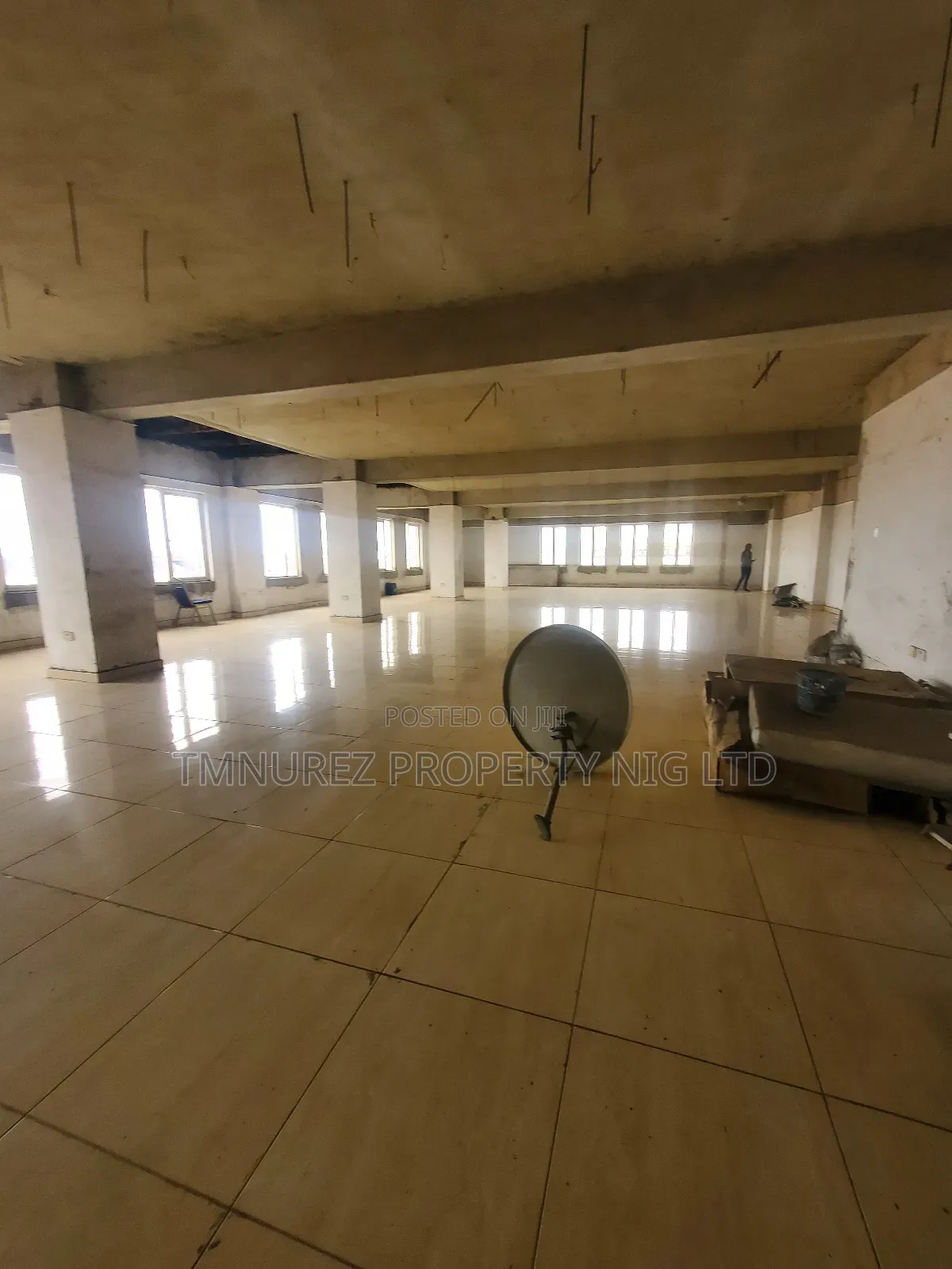 Office Space for Rent at Jakande Axis in Jakande