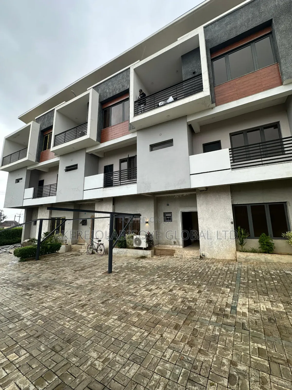 4bdrm Duplex in Beger Yard Lifecamp for rent in Life Camp