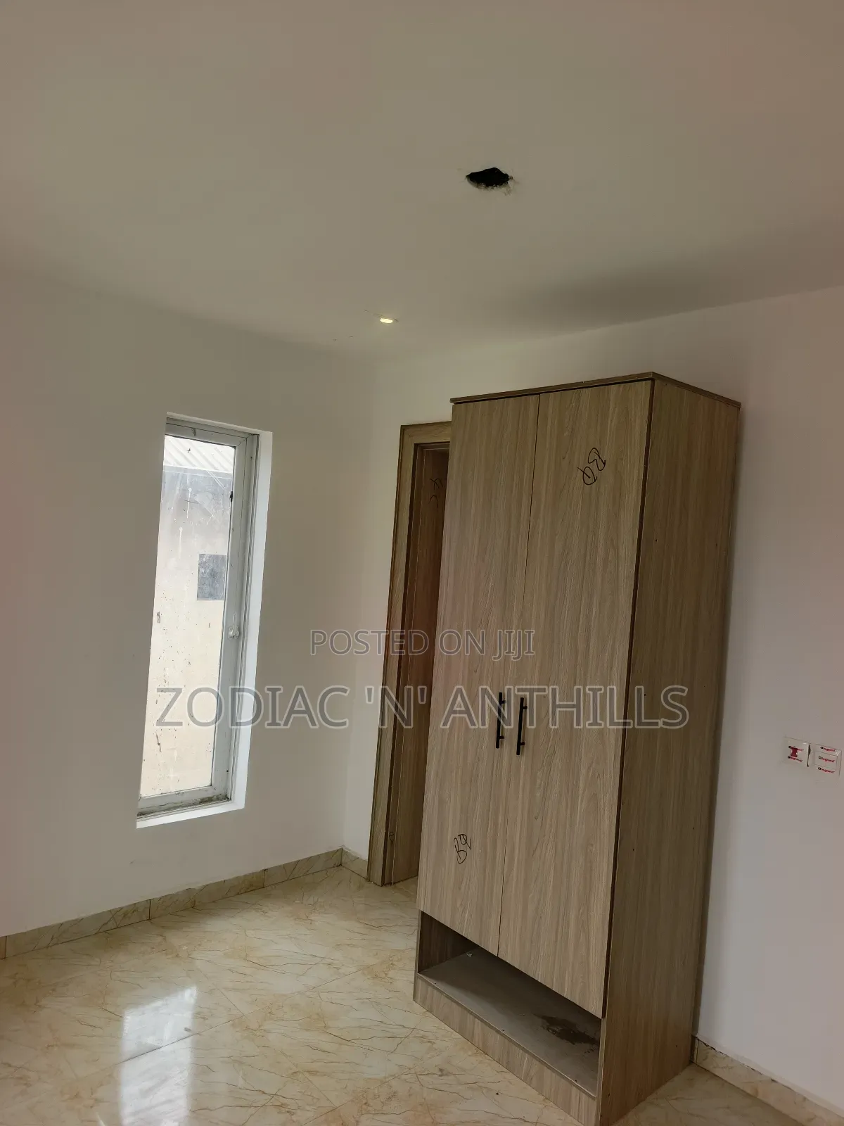 6bdrm Duplex in Maplewood Estate Oko for sale in Oko-Oba