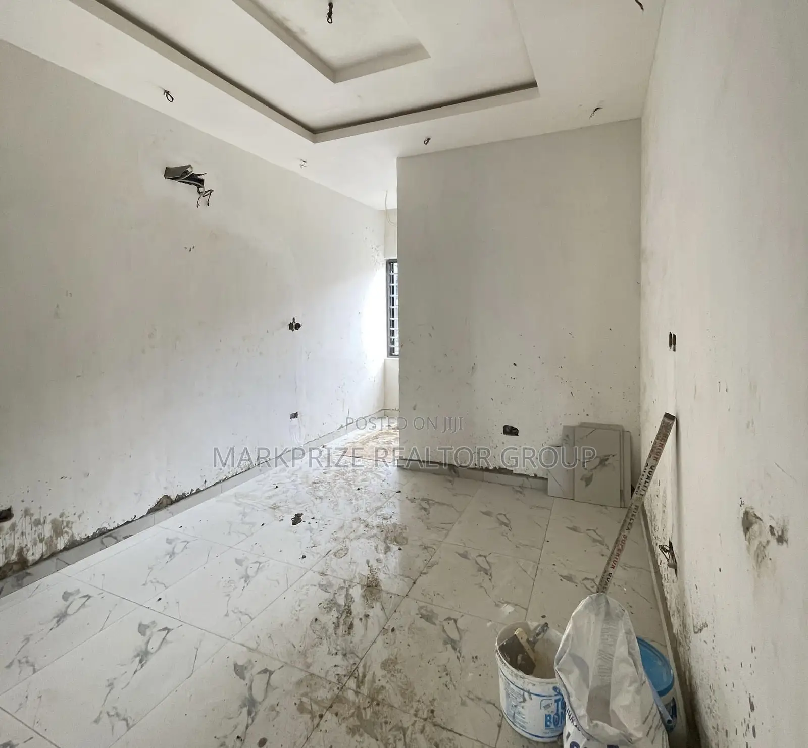 4bdrm Duplex in Surulere Lagos for sale in Surulere