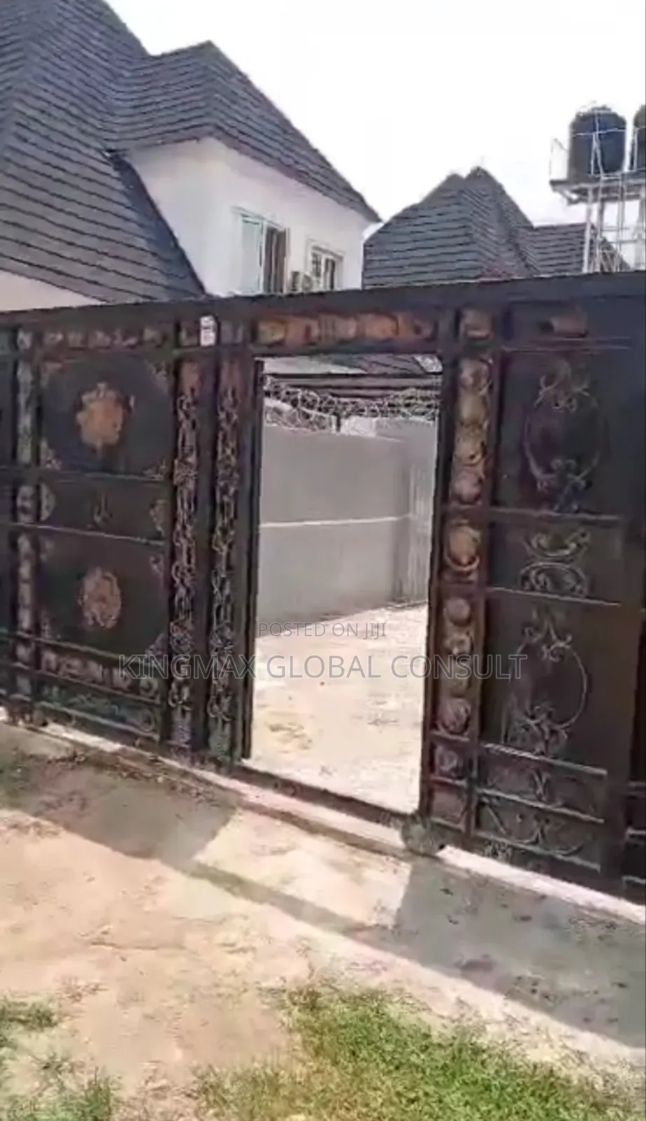 Furnished 4bdrm Duplex in Lugbe District for sale in Lugbe District