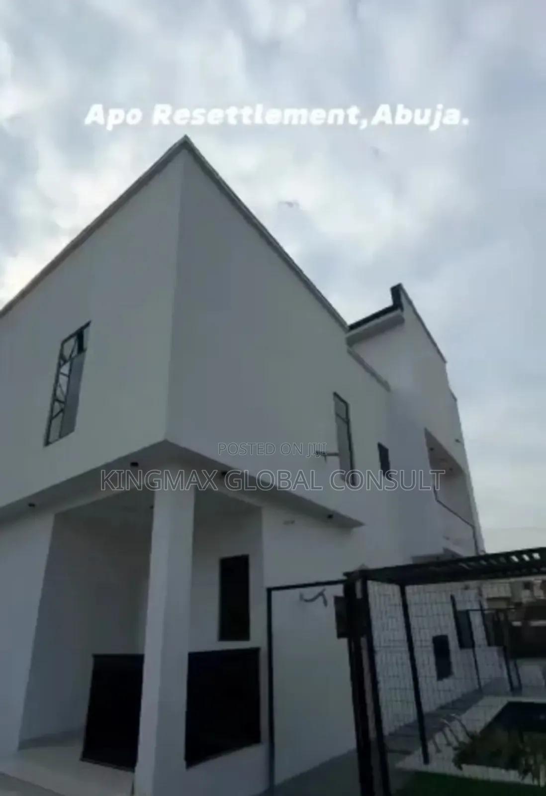 Furnished 5bdrm Duplex in Apo Resettlement for sale in Apo Resettlement