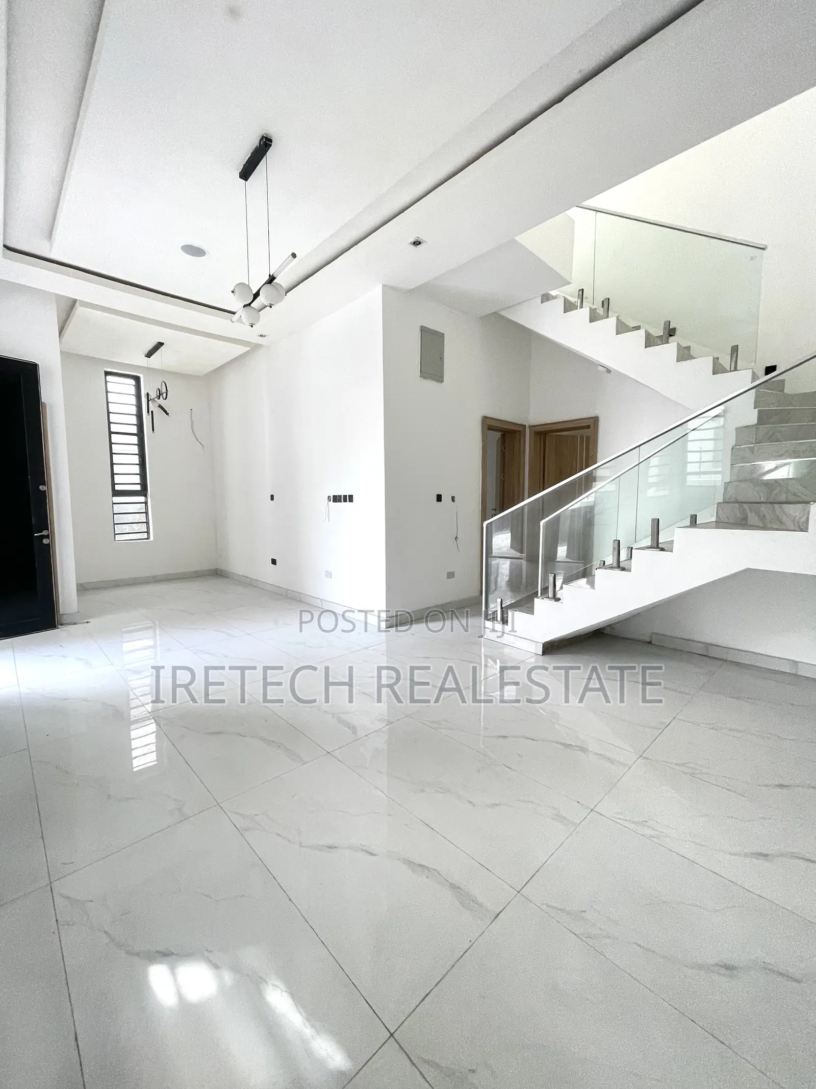 4bdrm Duplex in Chevron Toll Gate, Lekki for sale in Lekki
