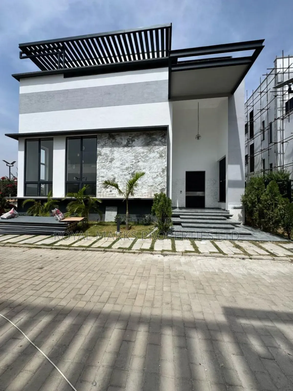 5bdrm Duplex in Katampe Extension for sale in Katampe Extension
