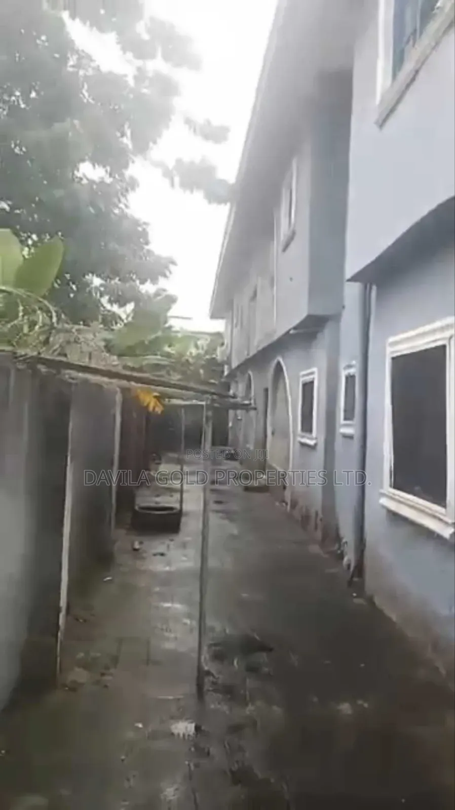 12bdrm Block of Flats in Benin City for sale in Benin City