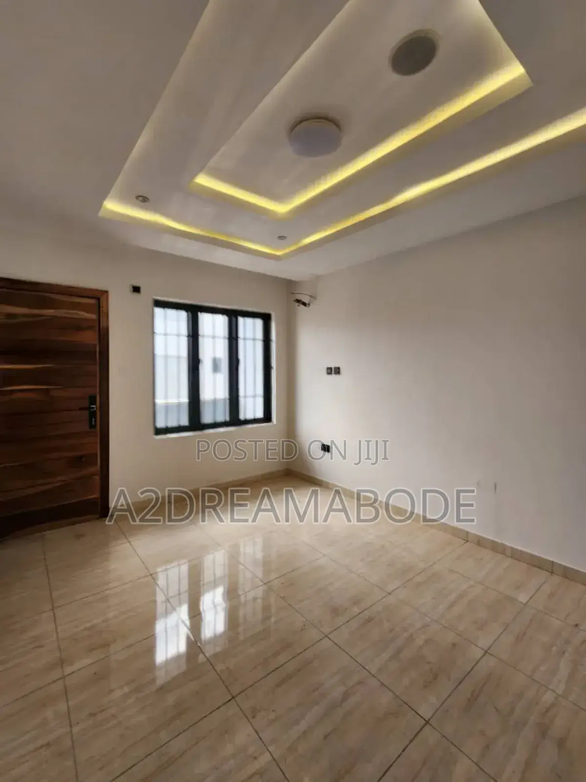 4bdrm Duplex in Off Bode Thomas, Surulere for sale in Surulere