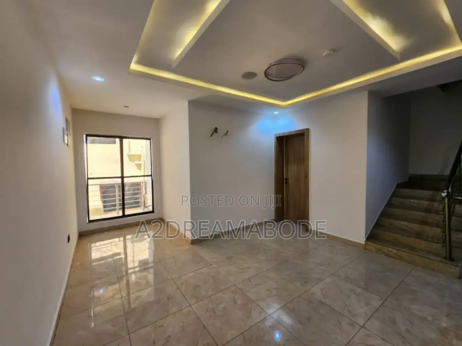 4bdrm Duplex in Off Bode Thomas, Surulere for sale in Surulere