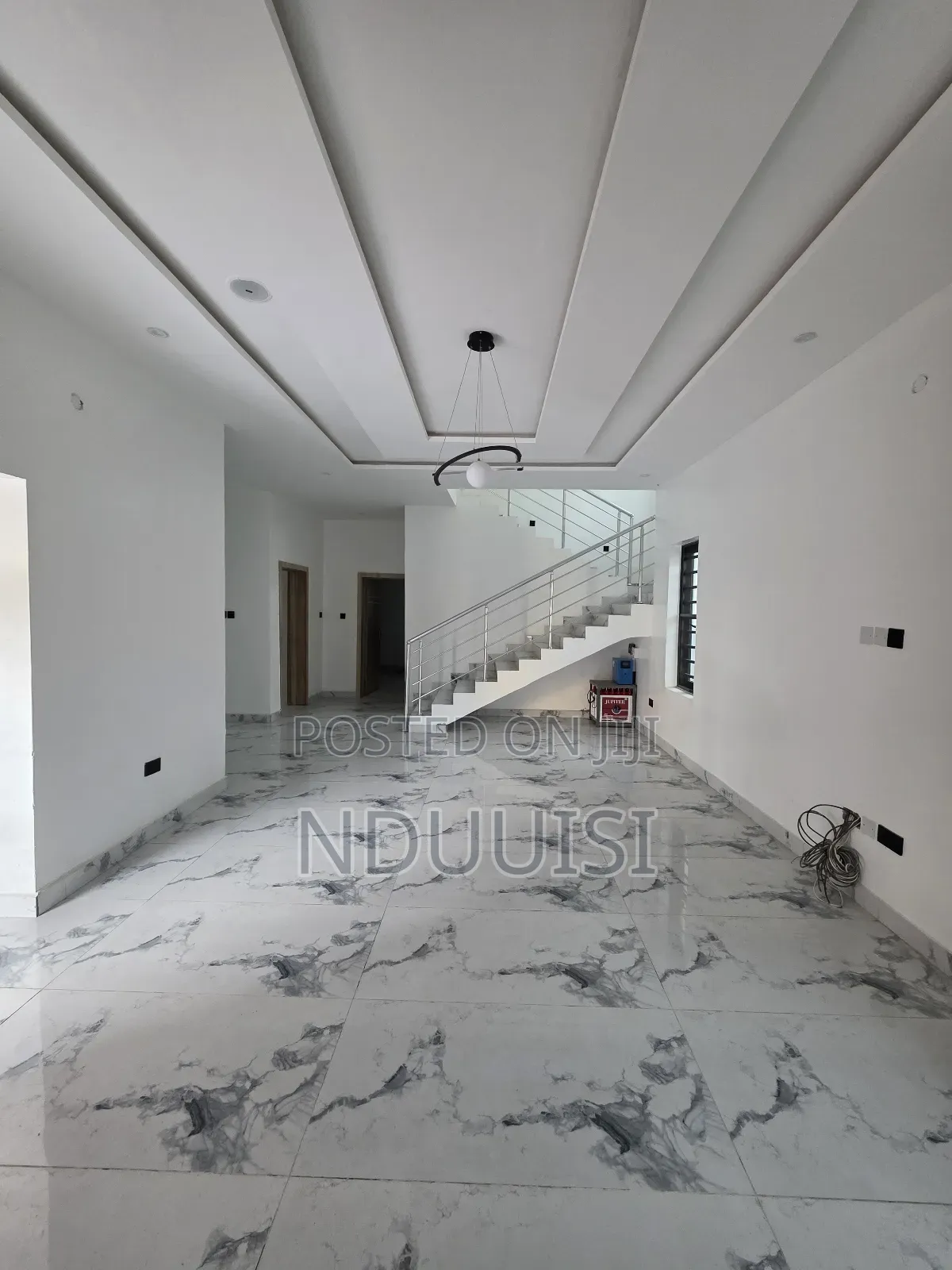 5bdrm Duplex in Ologolo for sale in Ologolo