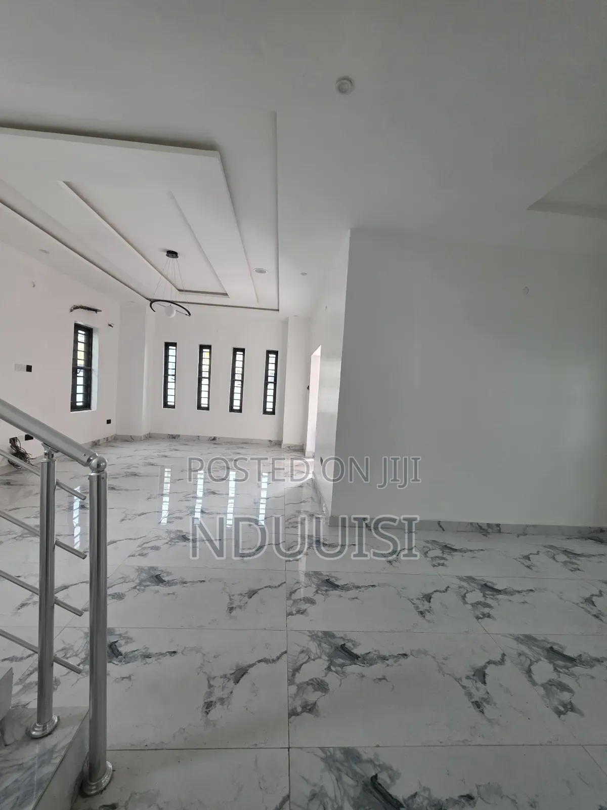 5bdrm Duplex in Ologolo for sale in Ologolo