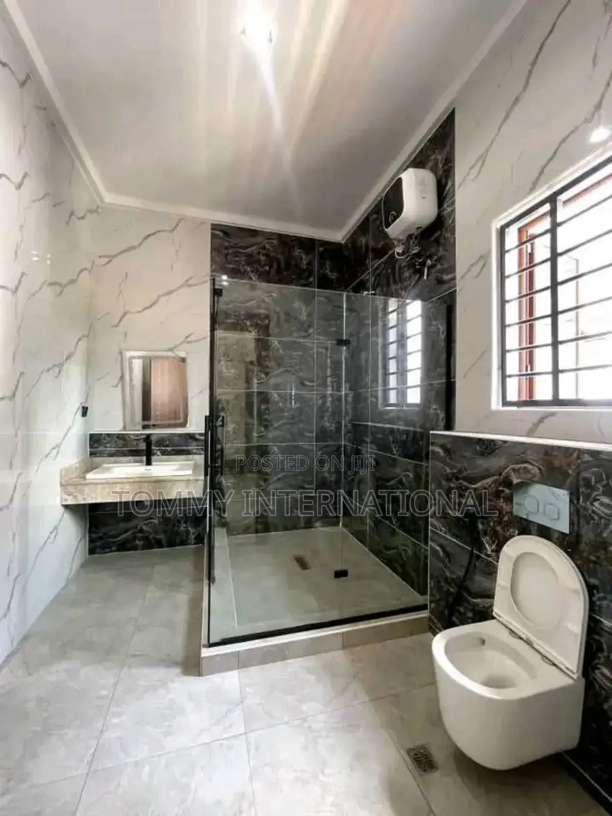 7bdrm Duplex in Gwarimpa Extension, Gwarinpa for sale in Gwarinpa