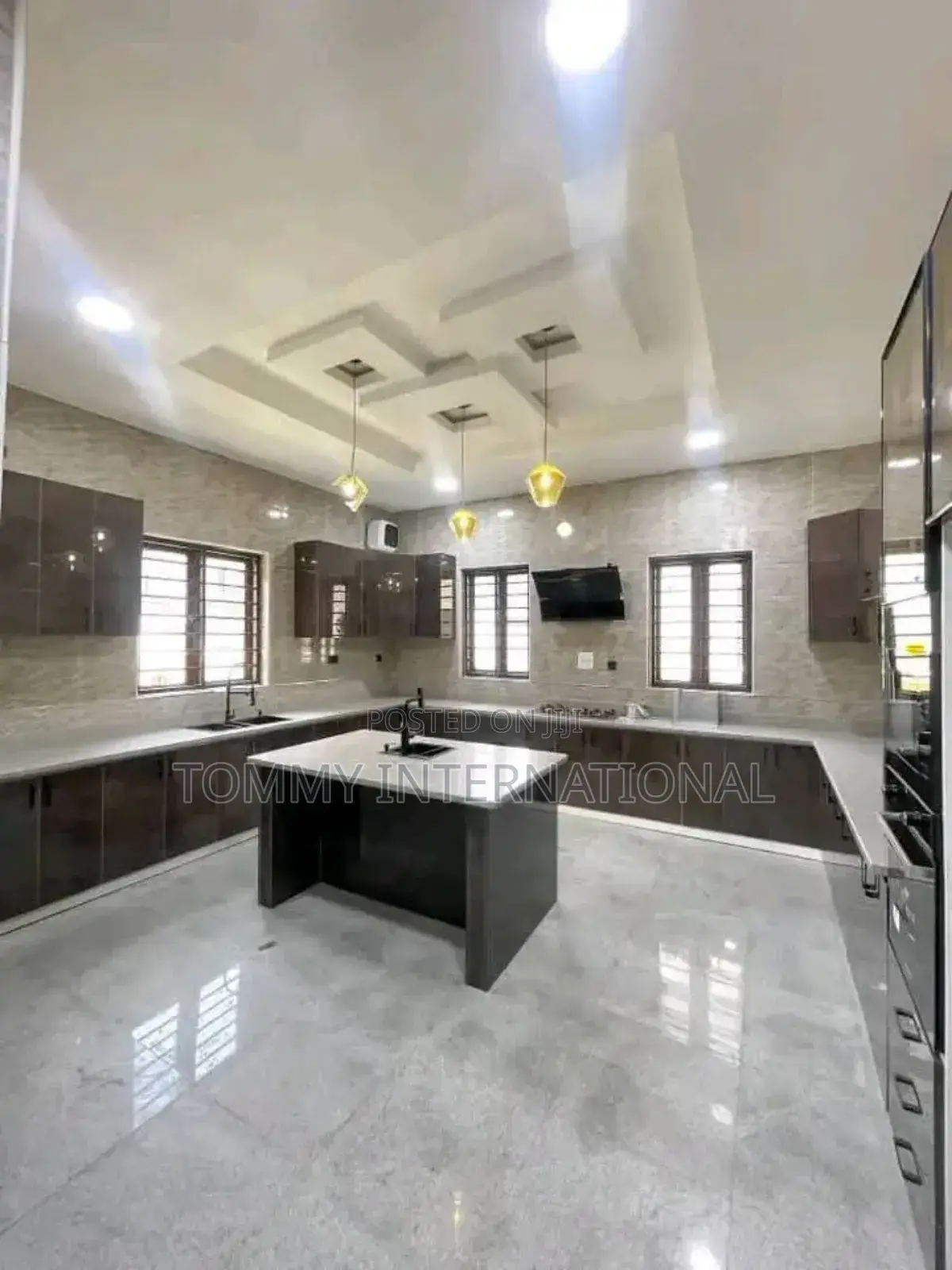 7bdrm Duplex in Gwarimpa Extension, Gwarinpa for sale in Gwarinpa