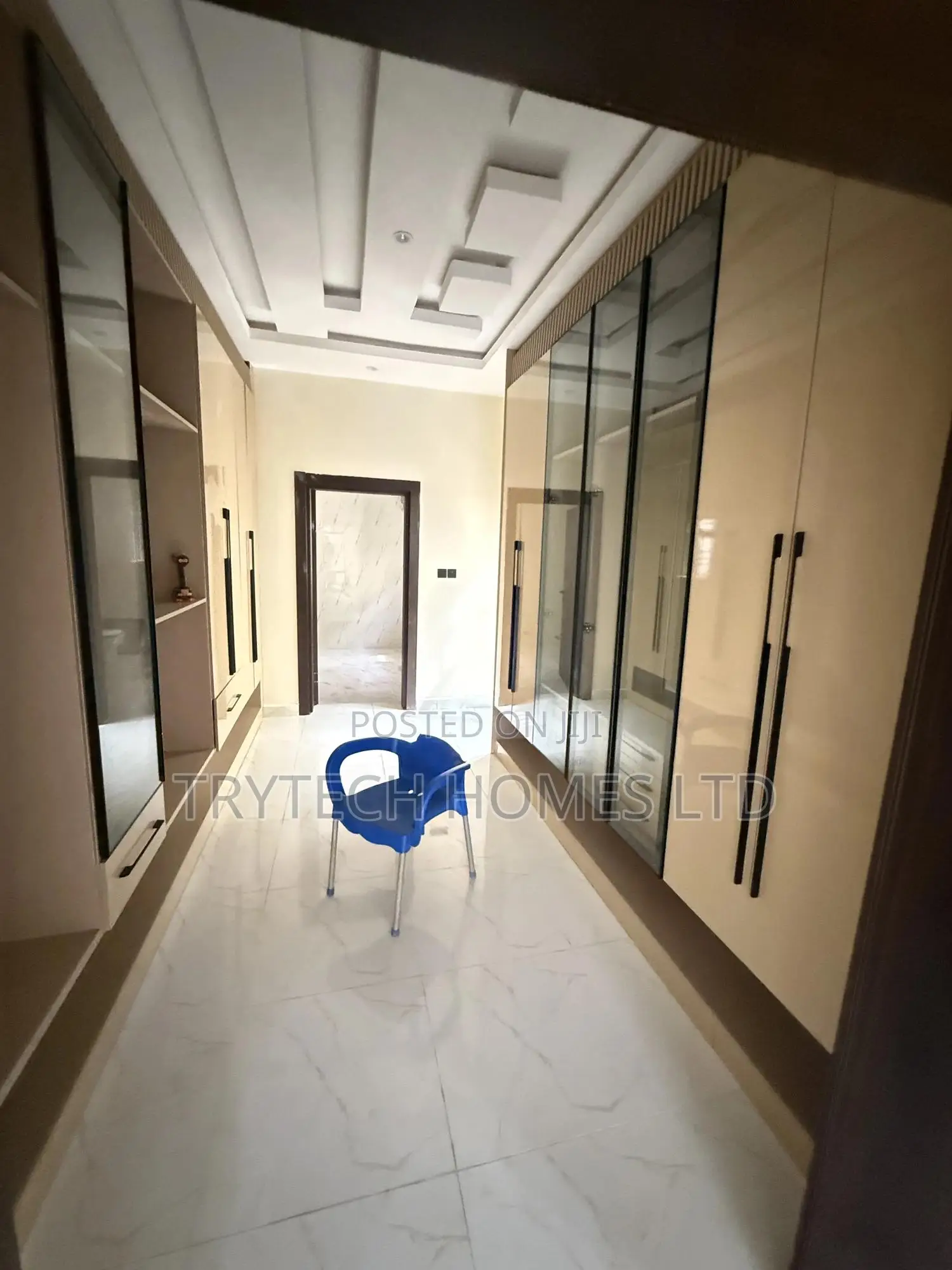 5bdrm Duplex in 7Th Avenue Gwarimpa, Gwarinpa for sale in Gwarinpa