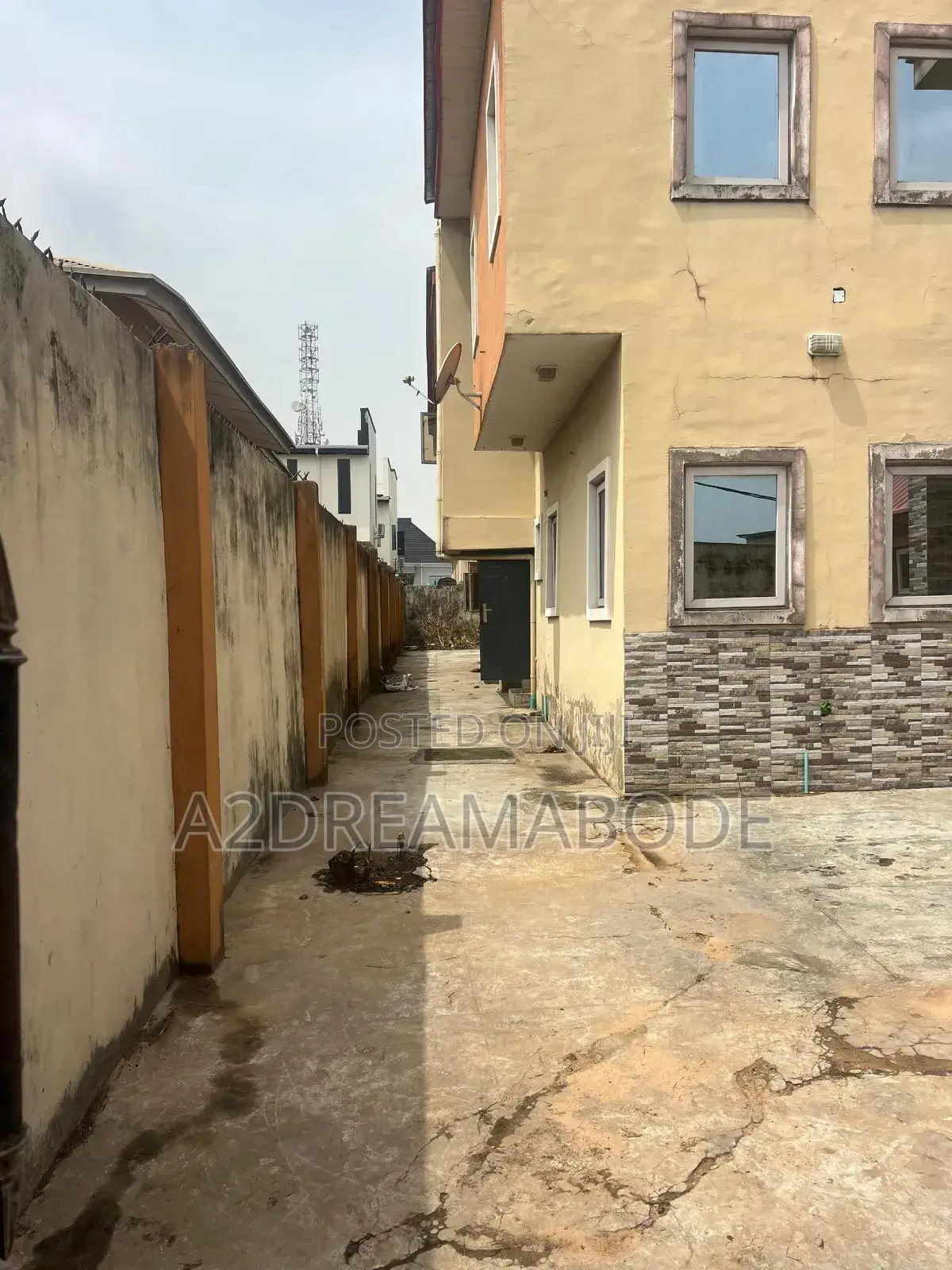 3bdrm Block of Flats in Magodo Phase, Ikeja for sale in Ikeja