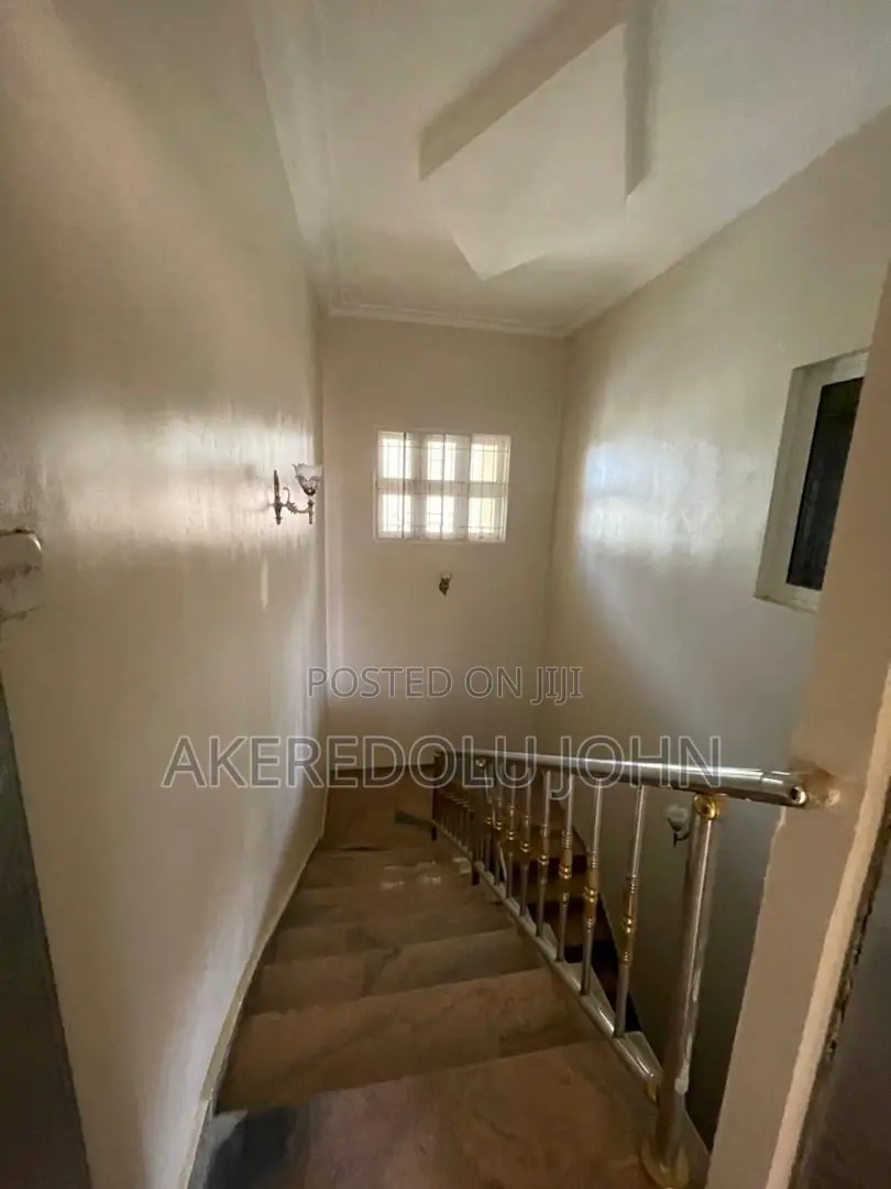 5bdrm Duplex in Lokogoma for sale in Lokogoma