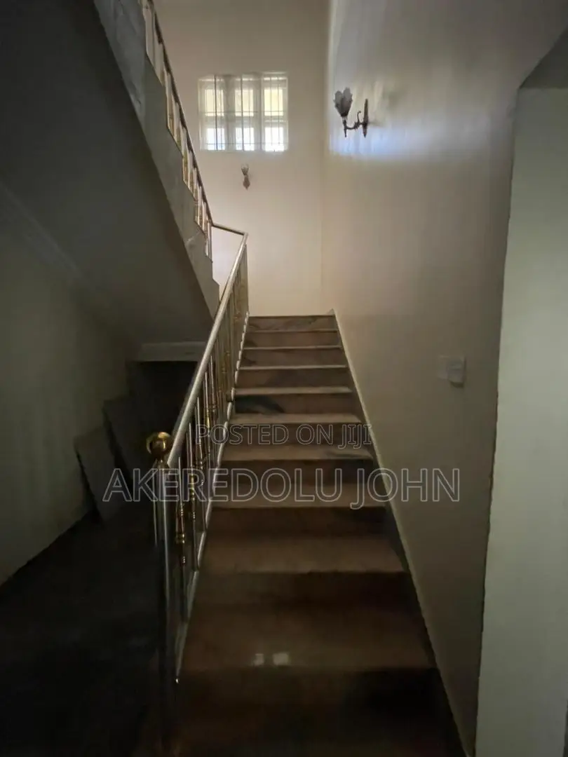 5bdrm Duplex in Lokogoma for sale in Lokogoma
