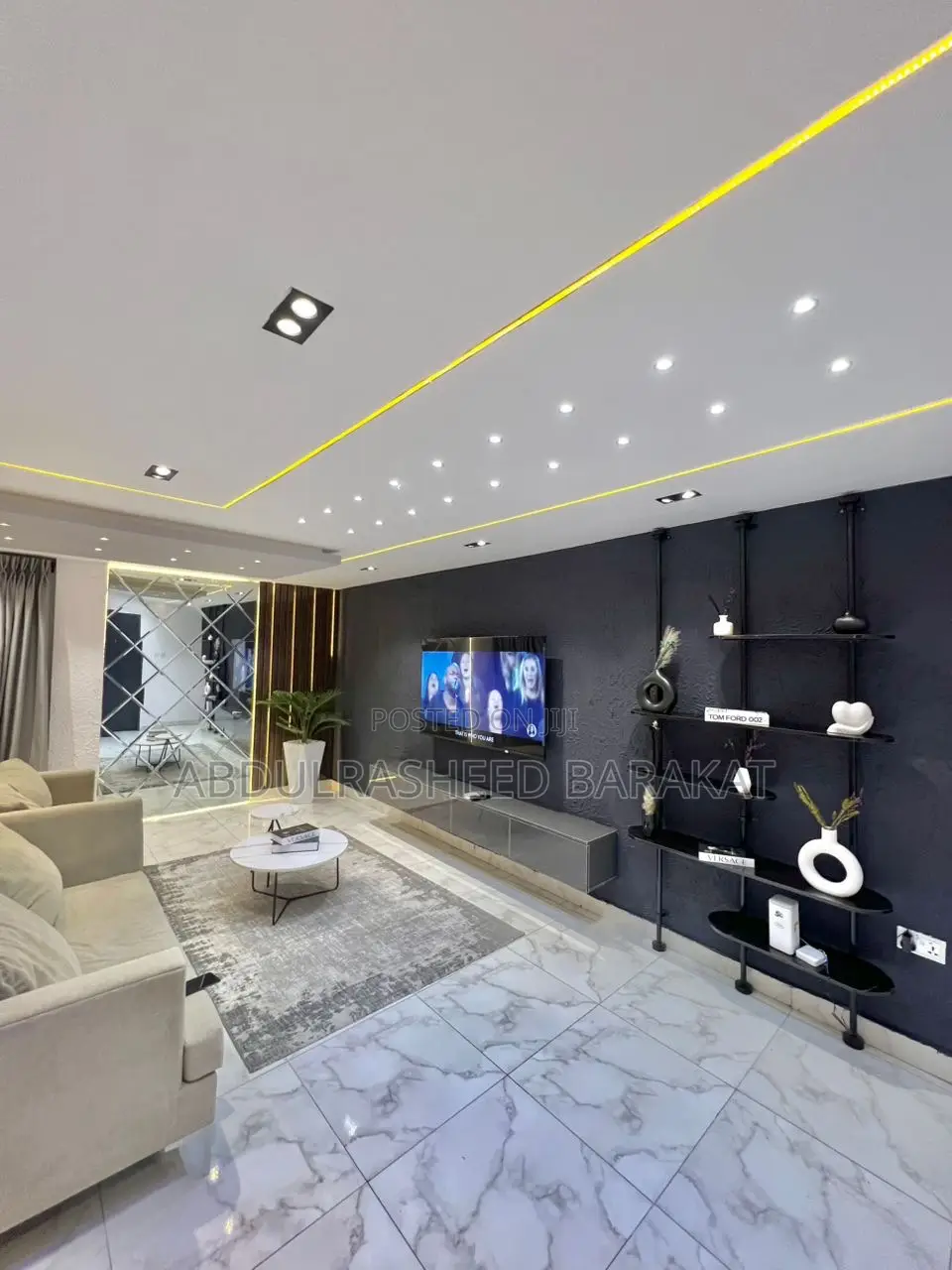 Luxury 1 Bedroom Apartment in Lekki Phase 1
