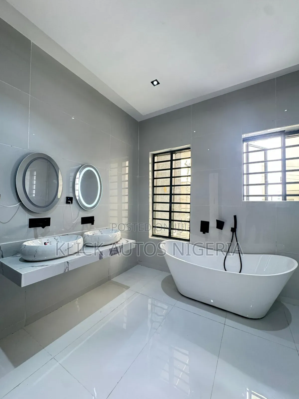 5bdrm Duplex in Ajah for sale in Ajah