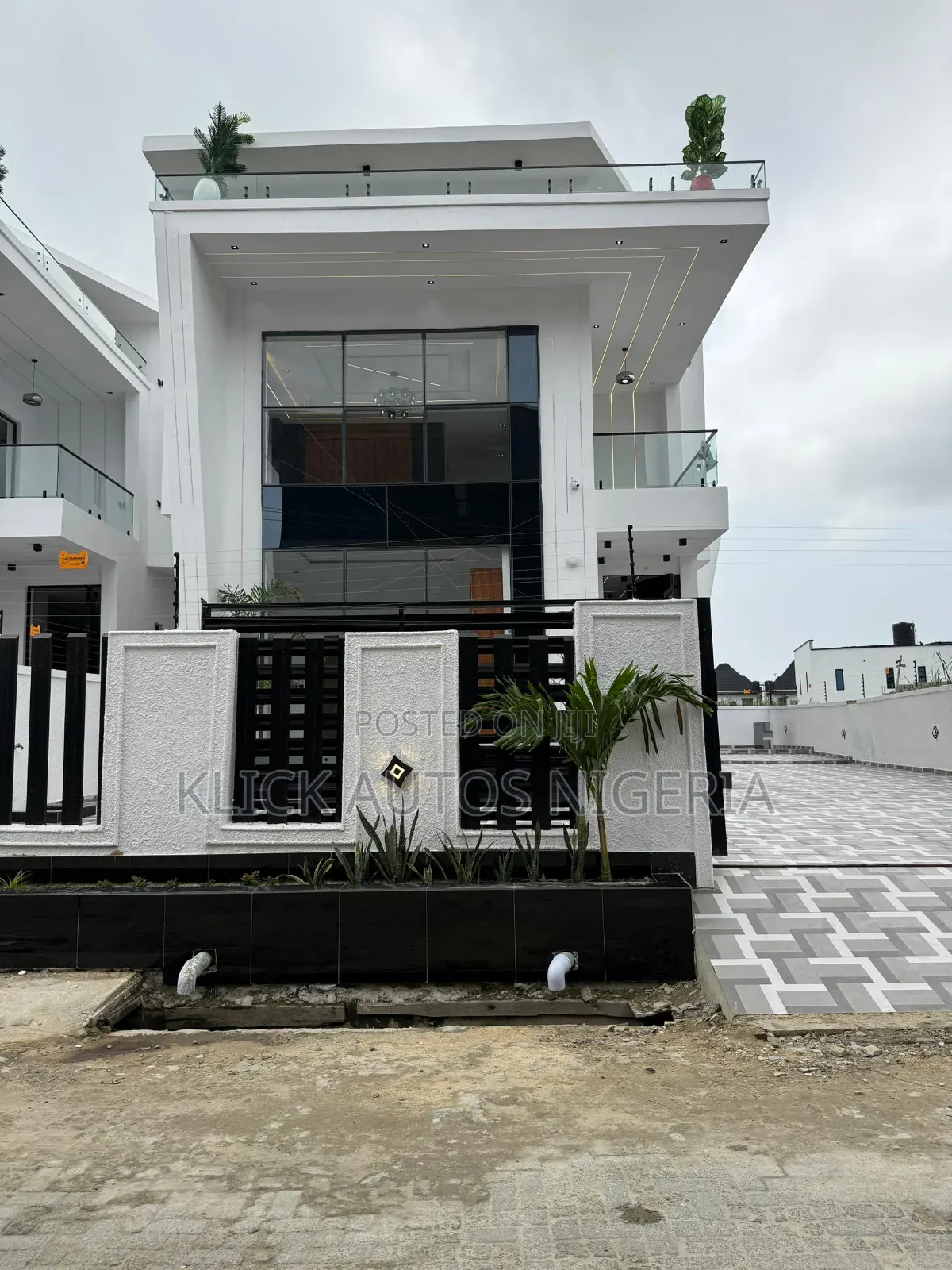 Furnished 5bdrm Duplex in Ajah for sale in Ajah