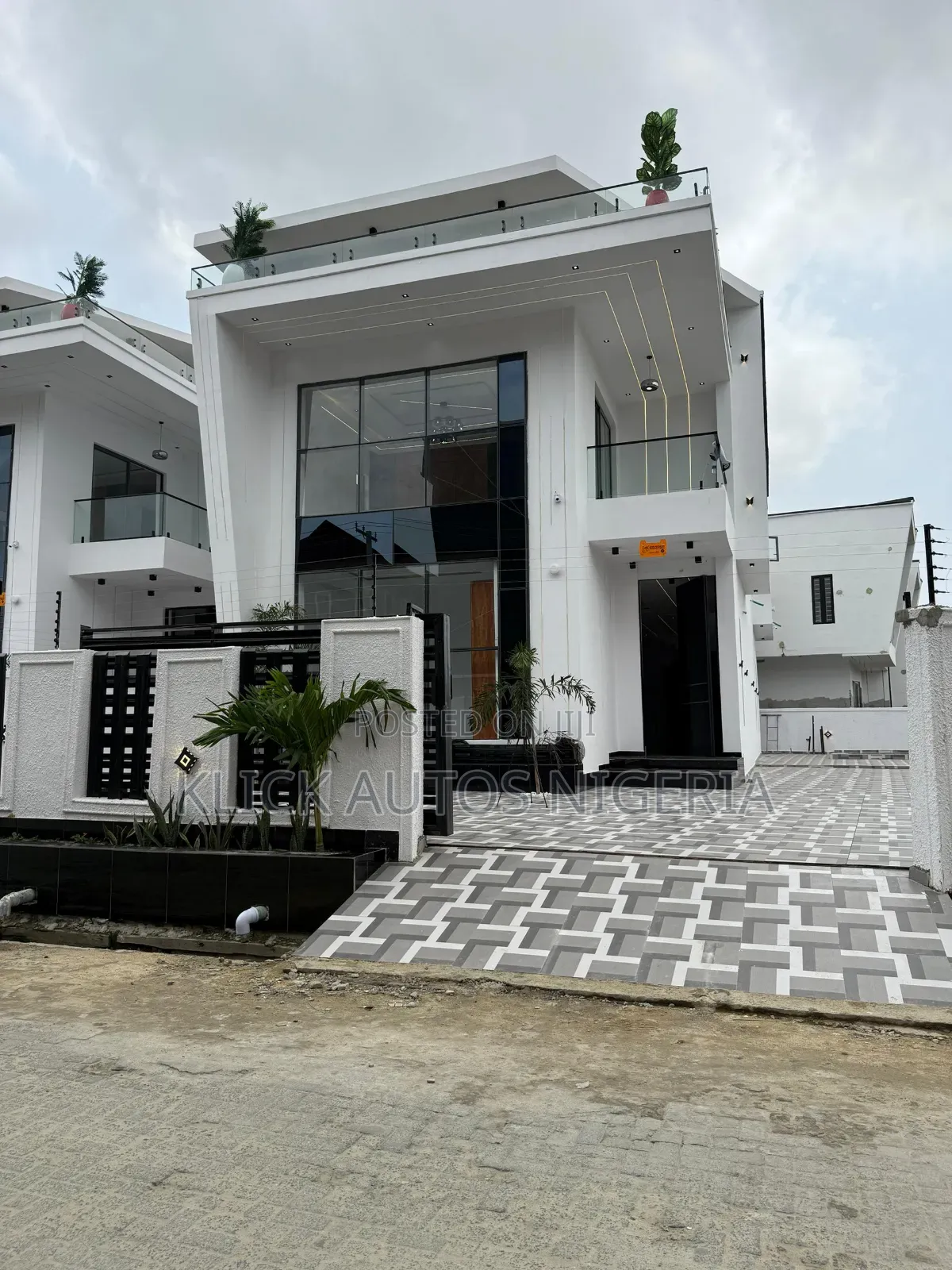 Furnished 5bdrm Duplex in Ajah for sale in Ajah
