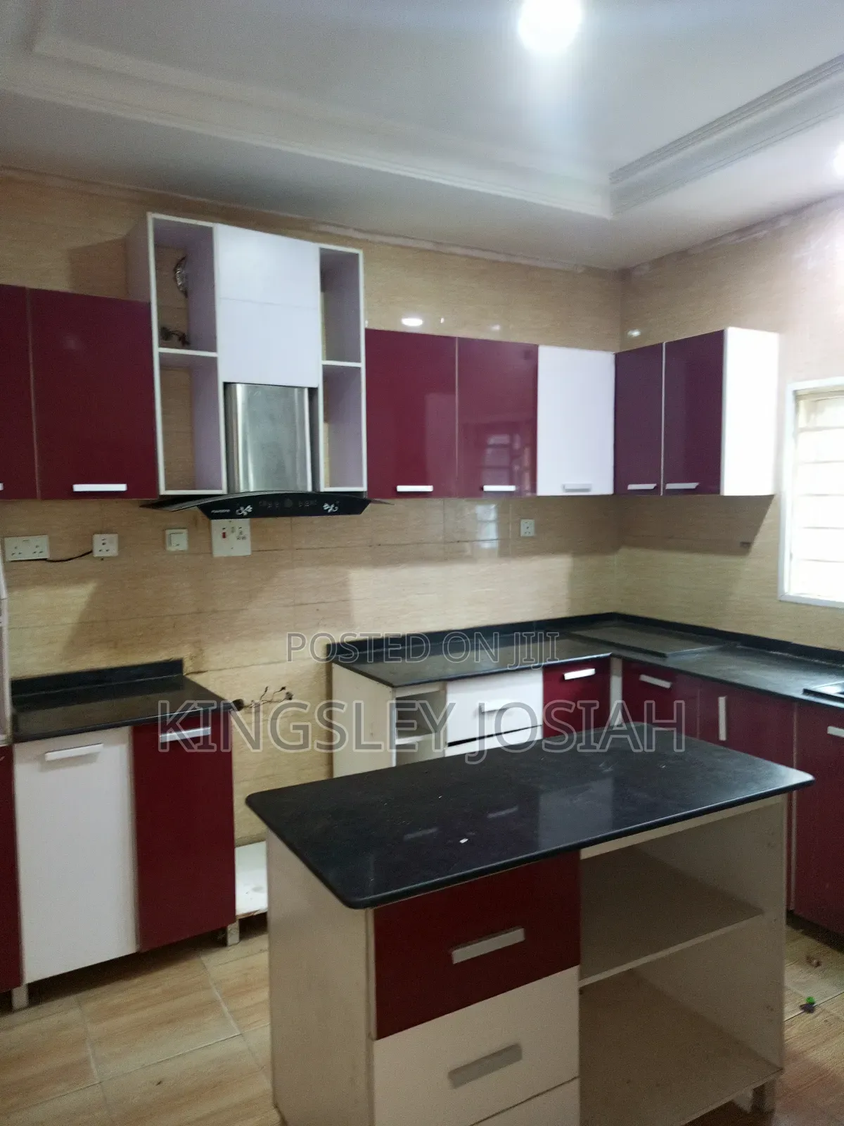 Three Bedroom Apartment Available for Rent in Ushafa