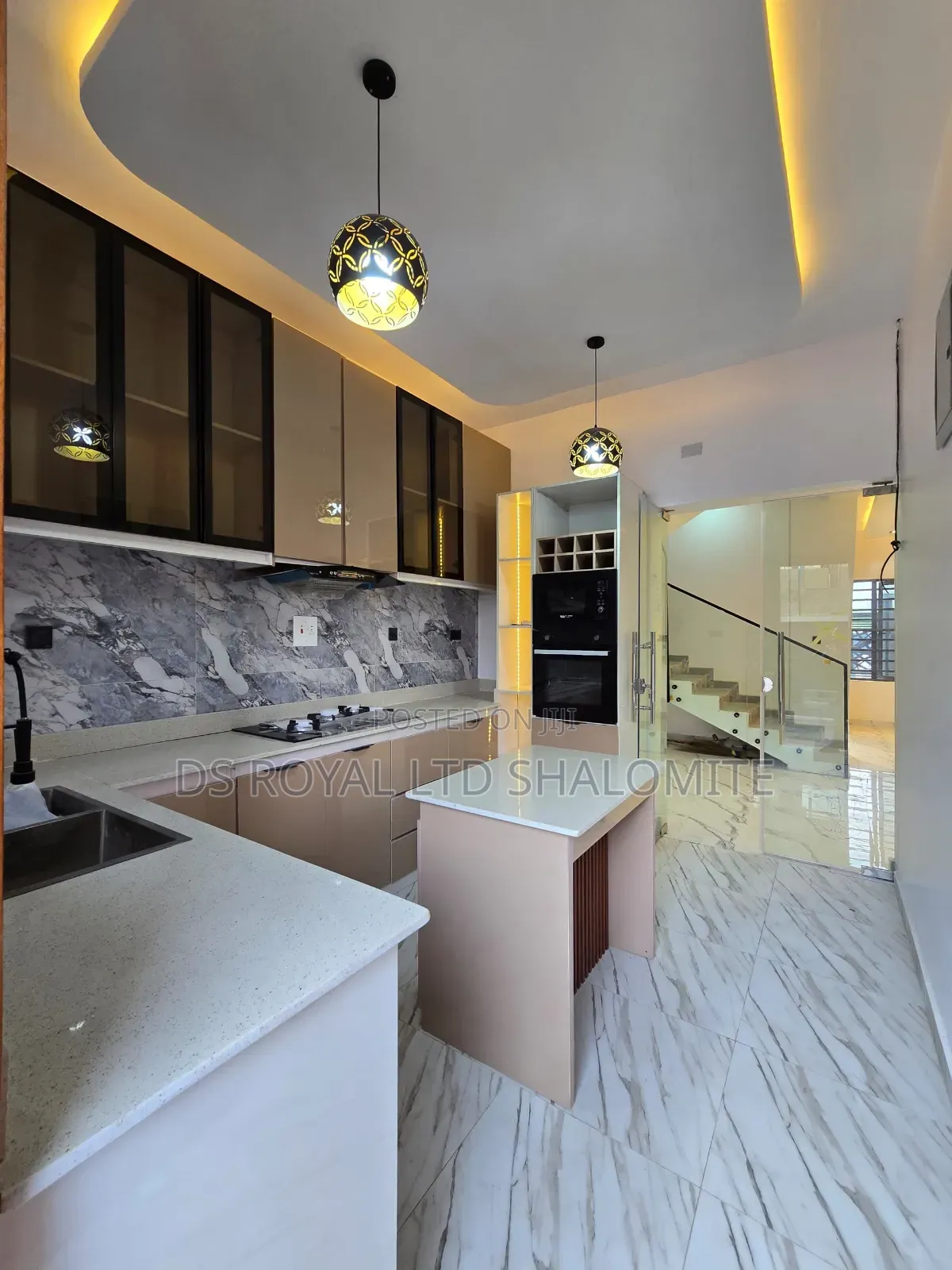 4bdrm Duplex in Lagos Island / Lagos Island for sale in Lagos Island / Lagos Island