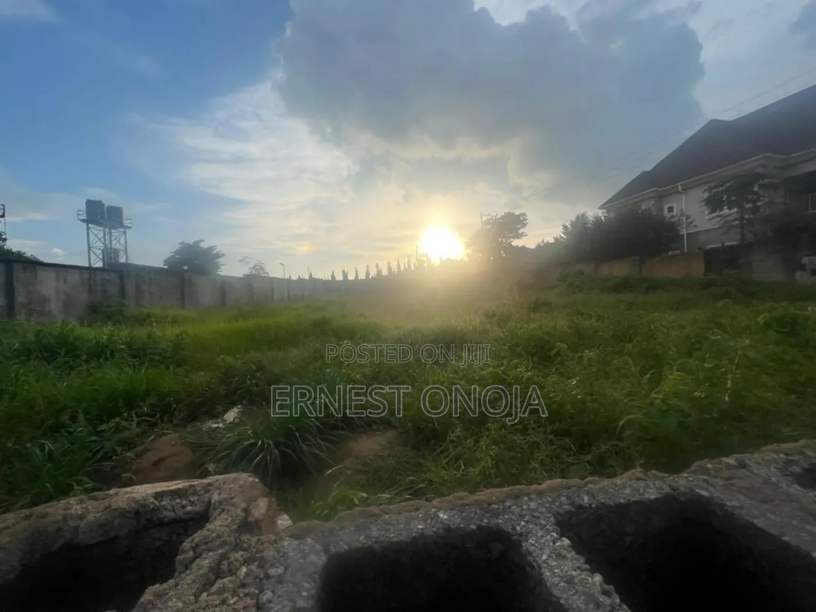 Land for Sale 800sqm in an Estate in Life Camp