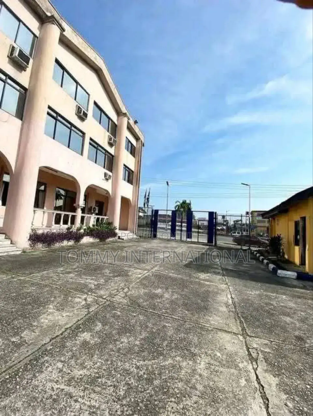 Fourteen Plots of Land in Aba Expressway