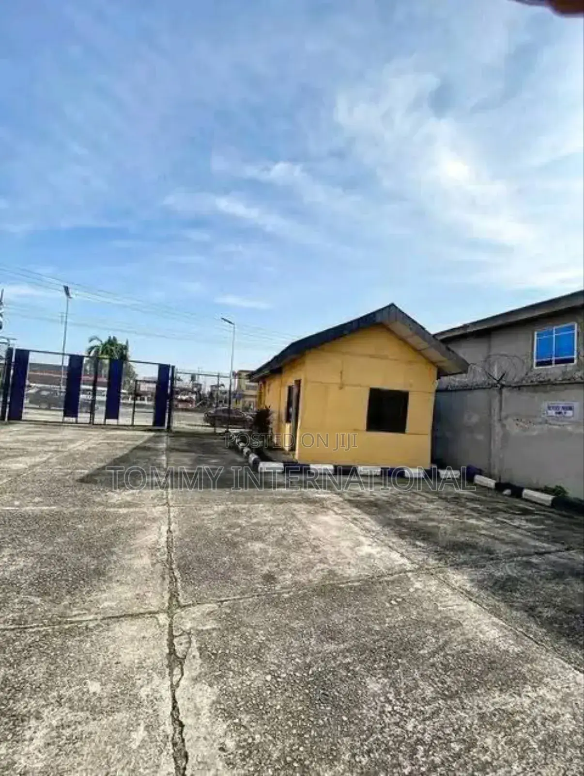 Fourteen Plots of Land in Aba Expressway