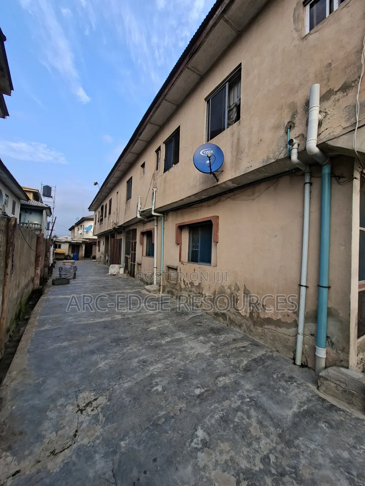 3bdrm Block of Flats in Ago Palace for sale in Ago Palace